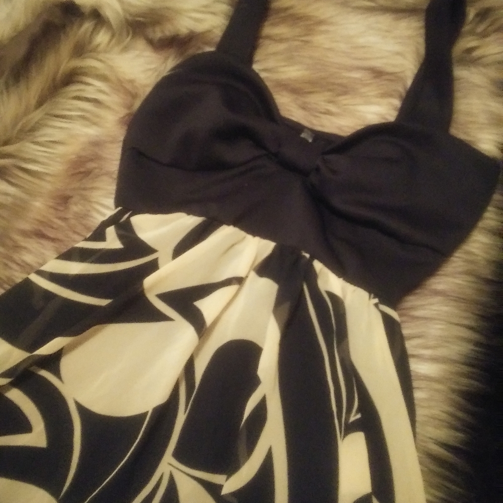 Blue & Cream Nice Pretty Flowy Dress